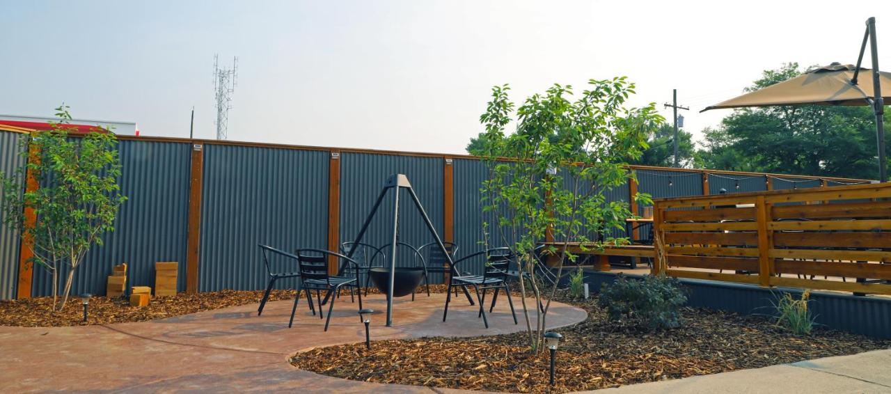 Roundup Big Sky Motel المظهر الخارجي الصورة